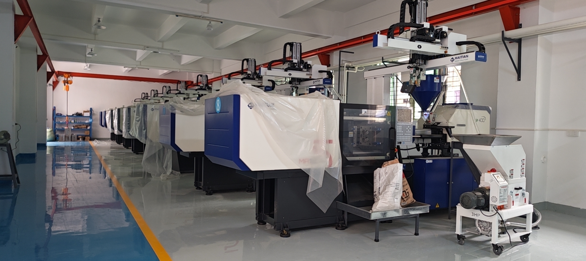 Injection molding production line